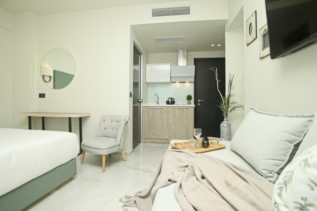 Athinais Luxury Apartments Hanioti Exterior foto