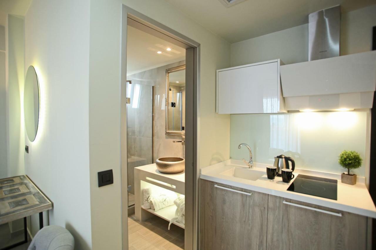 Athinais Luxury Apartments Hanioti Exterior foto