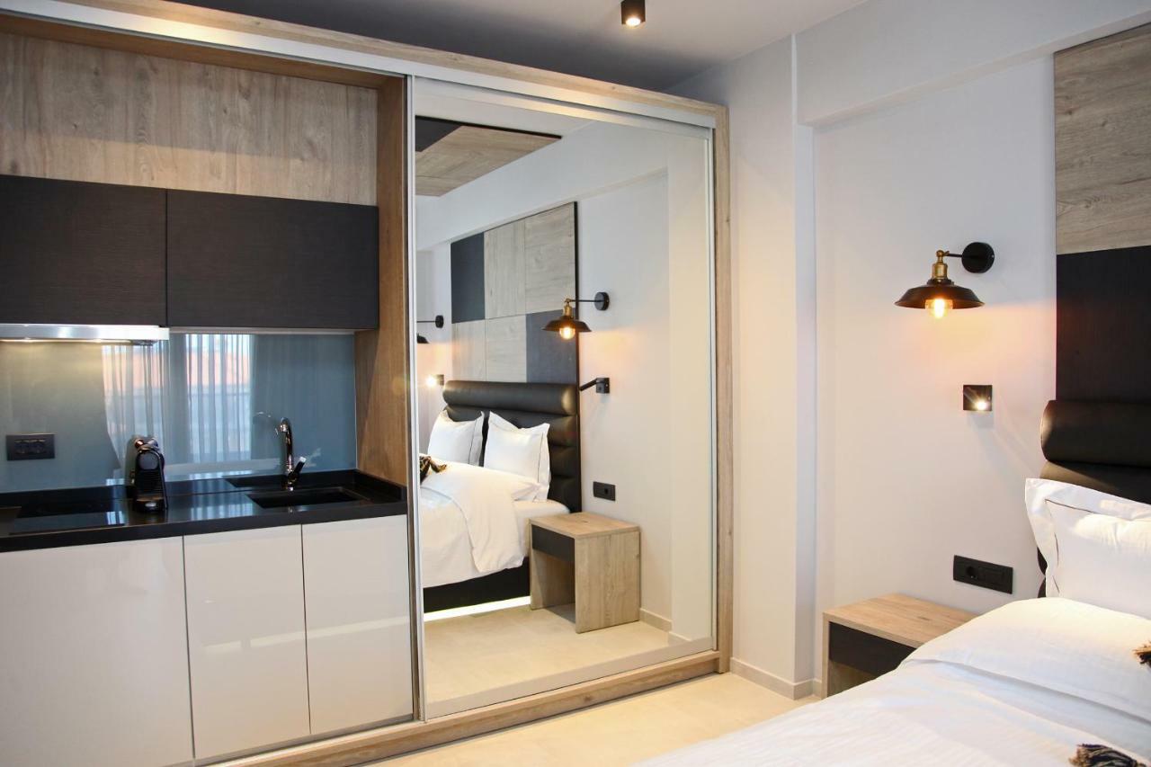 Athinais Luxury Apartments Hanioti Exterior foto