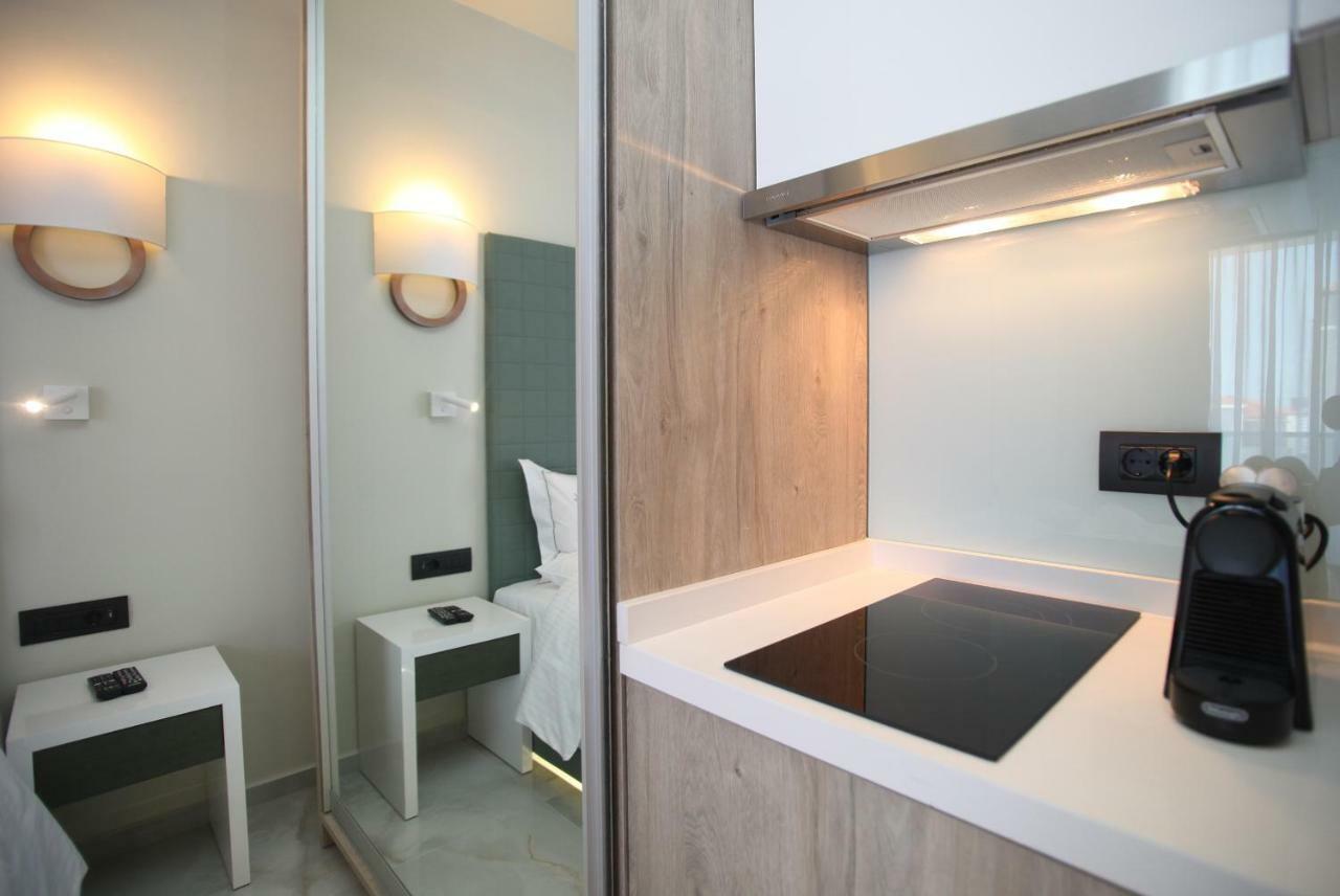 Athinais Luxury Apartments Hanioti Exterior foto